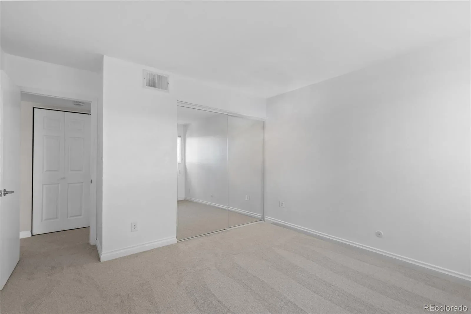410 Zang Street #2-106 Lakewood CO 80228 MLS #REC3689613 03232026215138 1600 22