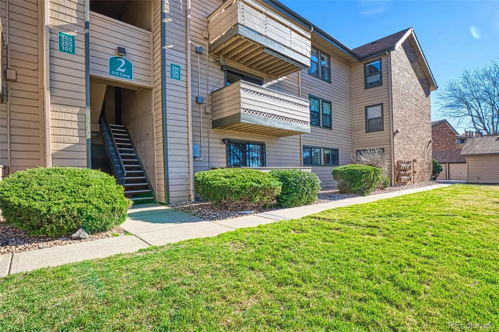 410 Zang Street #2-106 Lakewood CO 80228 MLS #REC3689613 03232026215138 1600 3