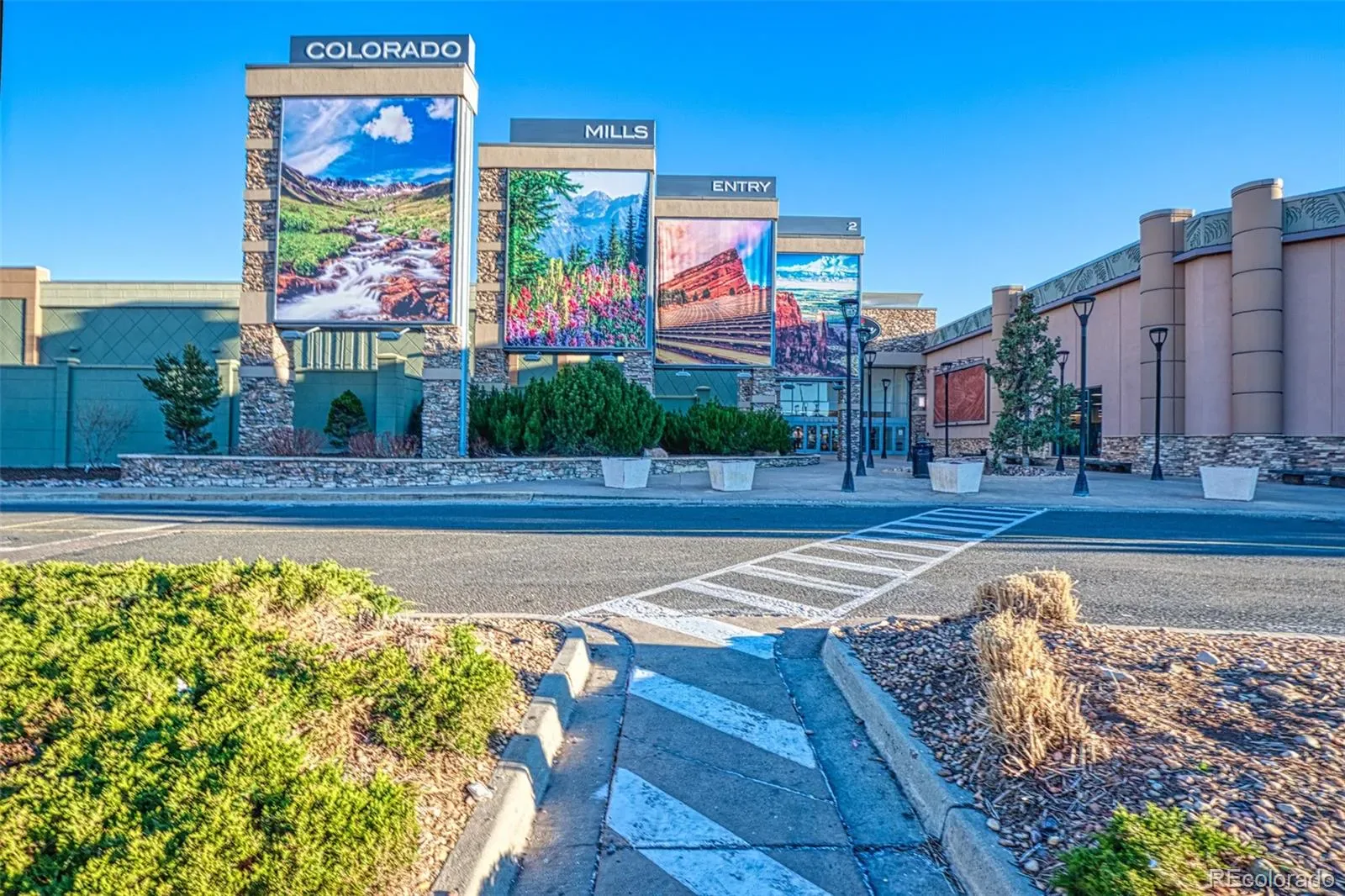 410 Zang Street #2-106 Lakewood CO 80228 MLS #REC3689613 03232026215138 1600 36