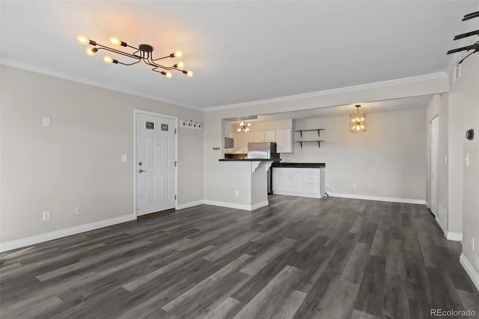 410 Zang Street #2-106 Lakewood CO 80228 MLS #REC3689613 03232026215138 1600 9