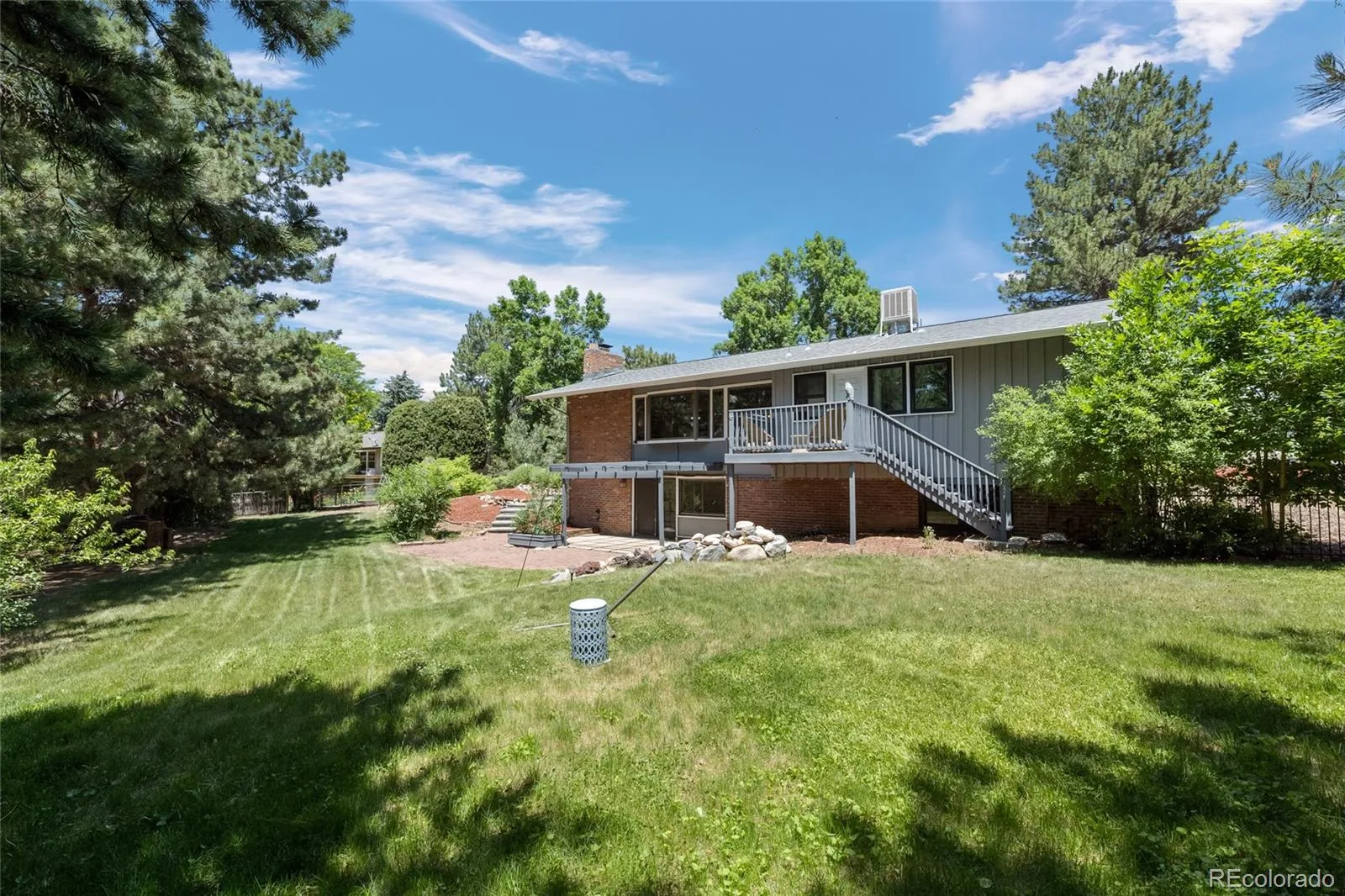 6641 S Hill Way Littleton CO 80120 MLS #REC3689765 06182026232203 1600 1