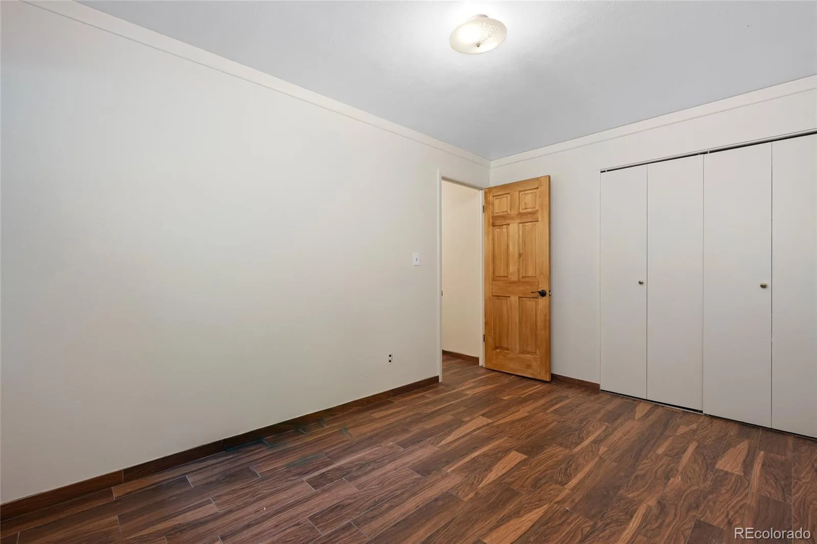 6641 S Hill Way Littleton CO 80120 MLS #REC3689765 06182026232203 1600 38