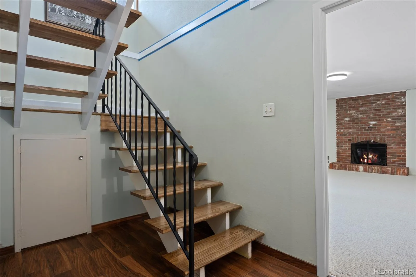 6641 S Hill Way Littleton CO 80120 MLS #REC3689765 06182026232203 1600 40