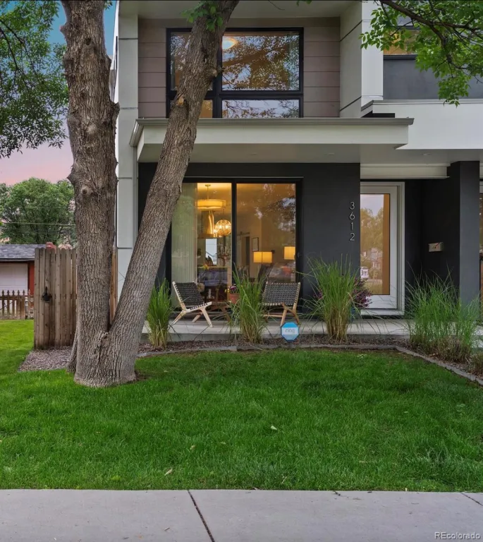 04232026231404 1024 1