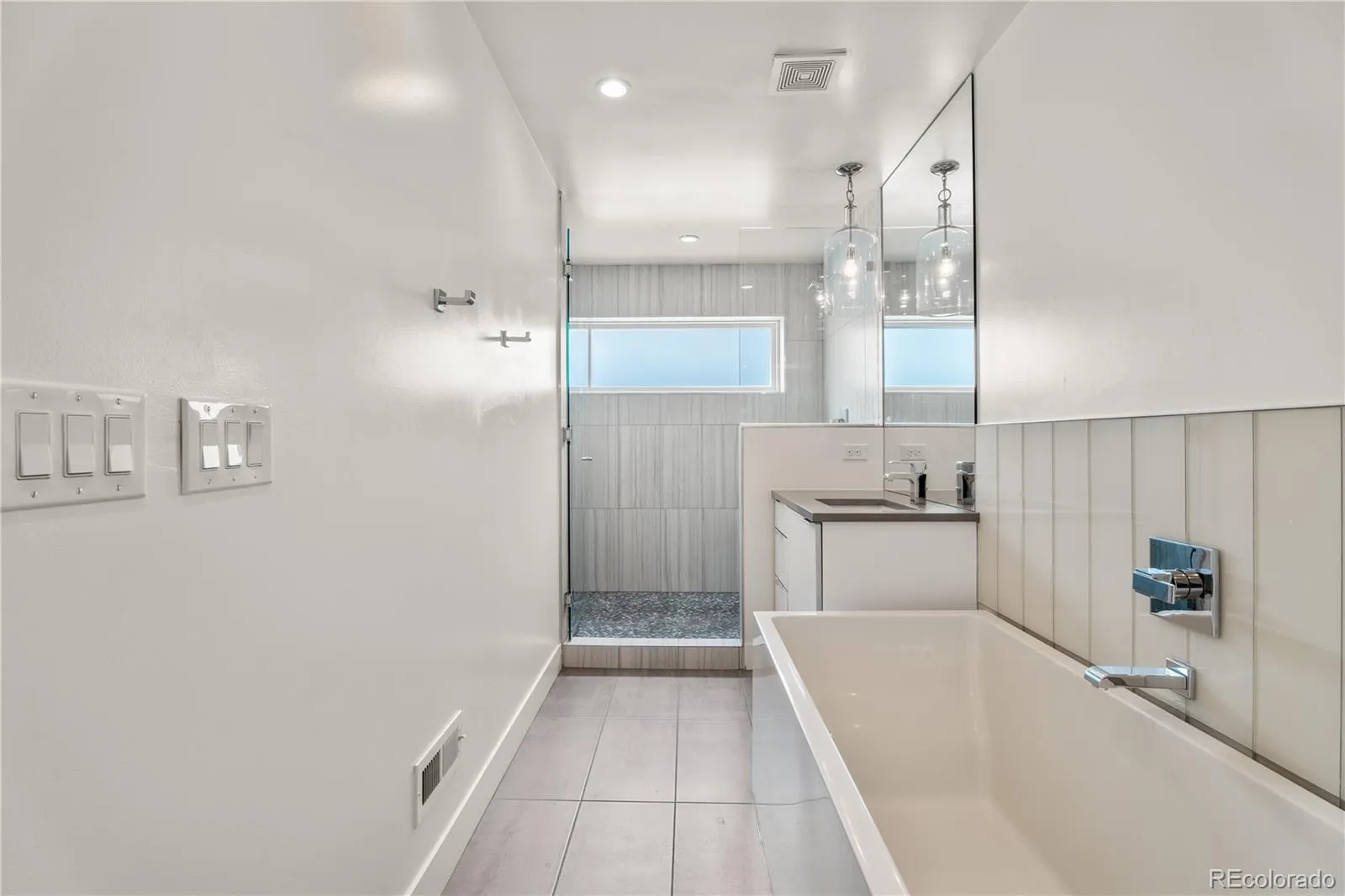 04232026231404 1600 16