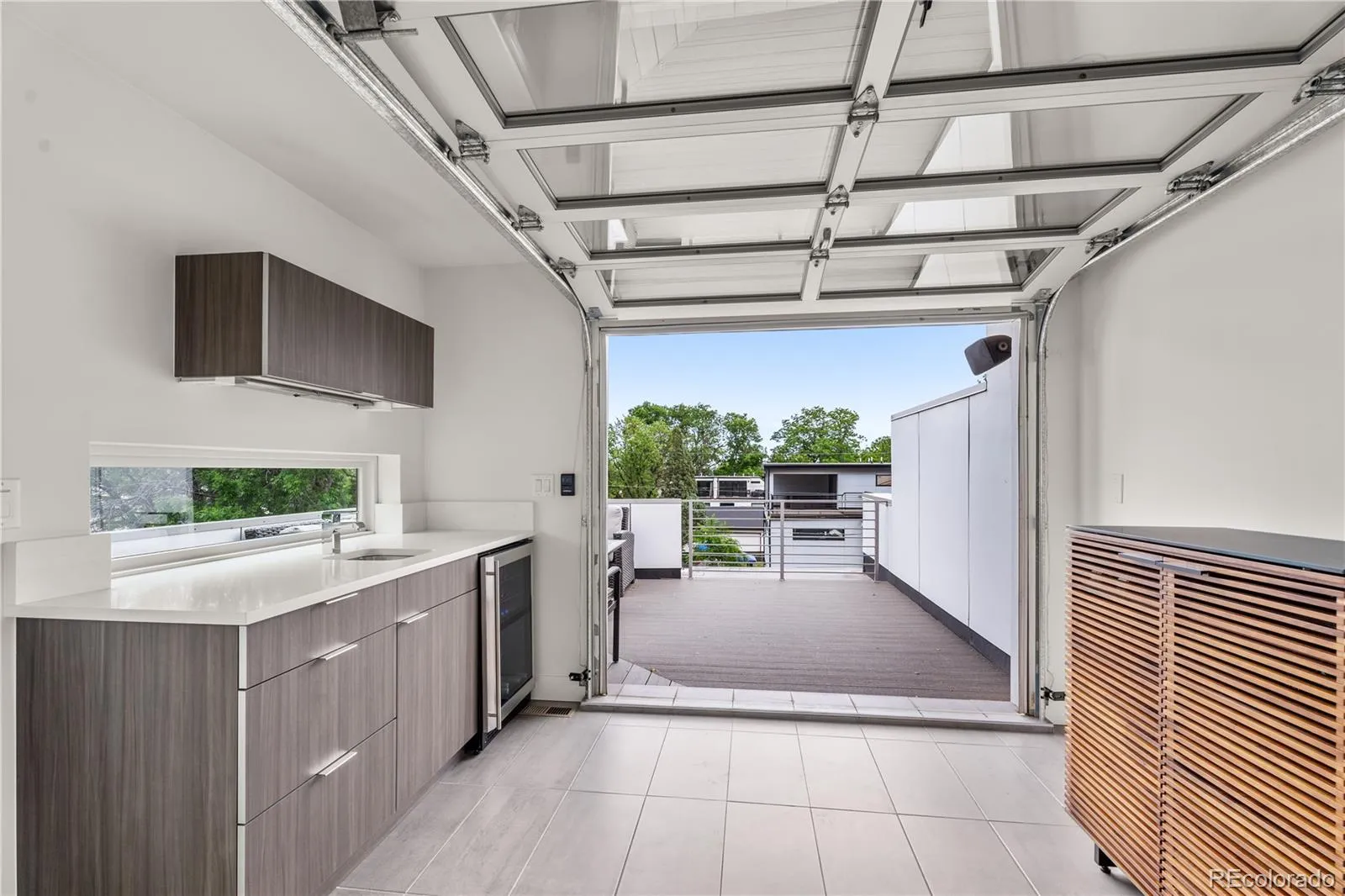 04232026231404 1600 25