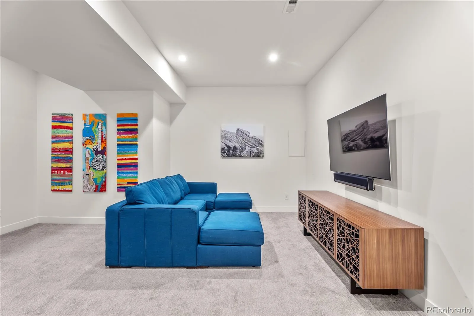 04232026231404 1600 30