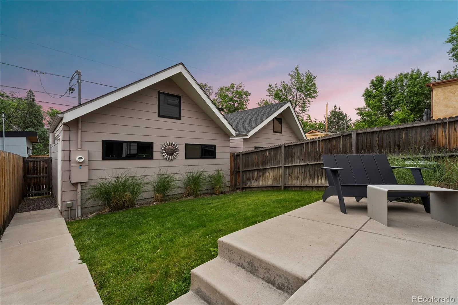 04232026231404 1600 35