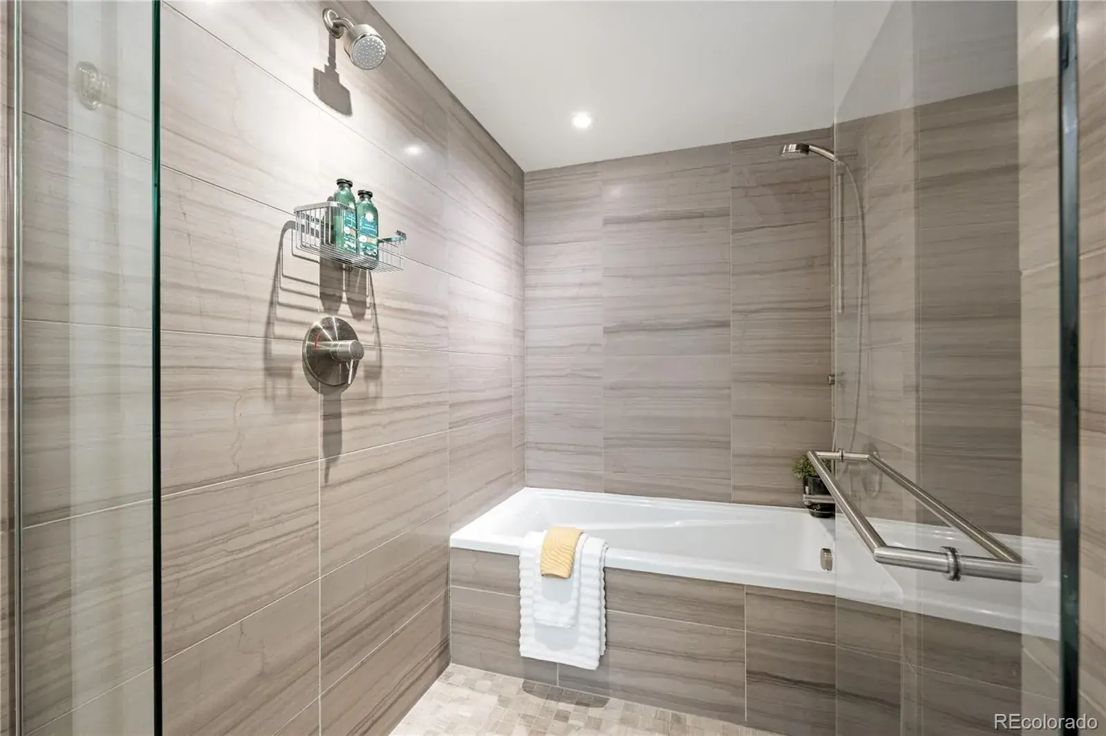 01232026203440 1600 17