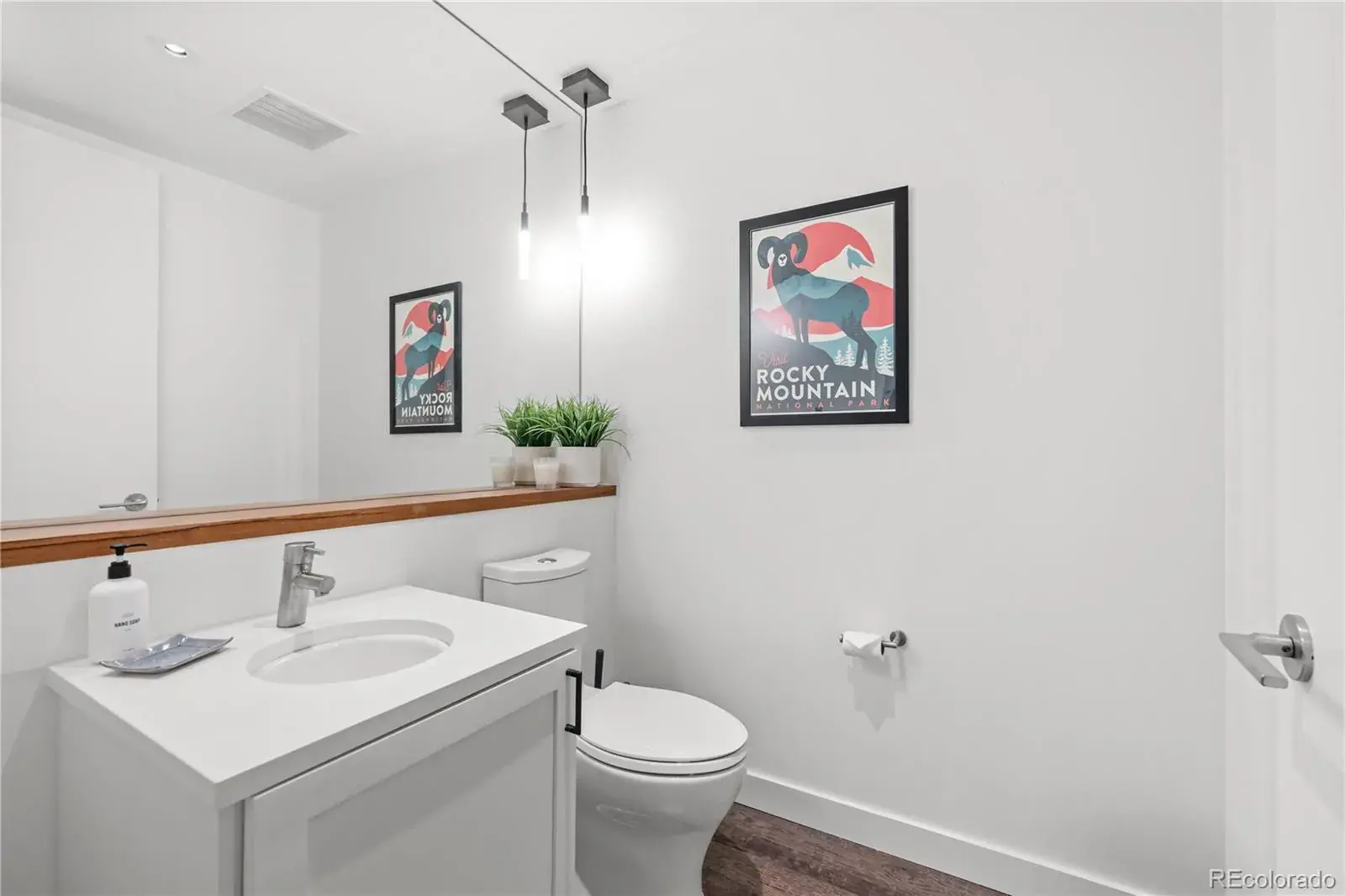 01232026203440 1600 19