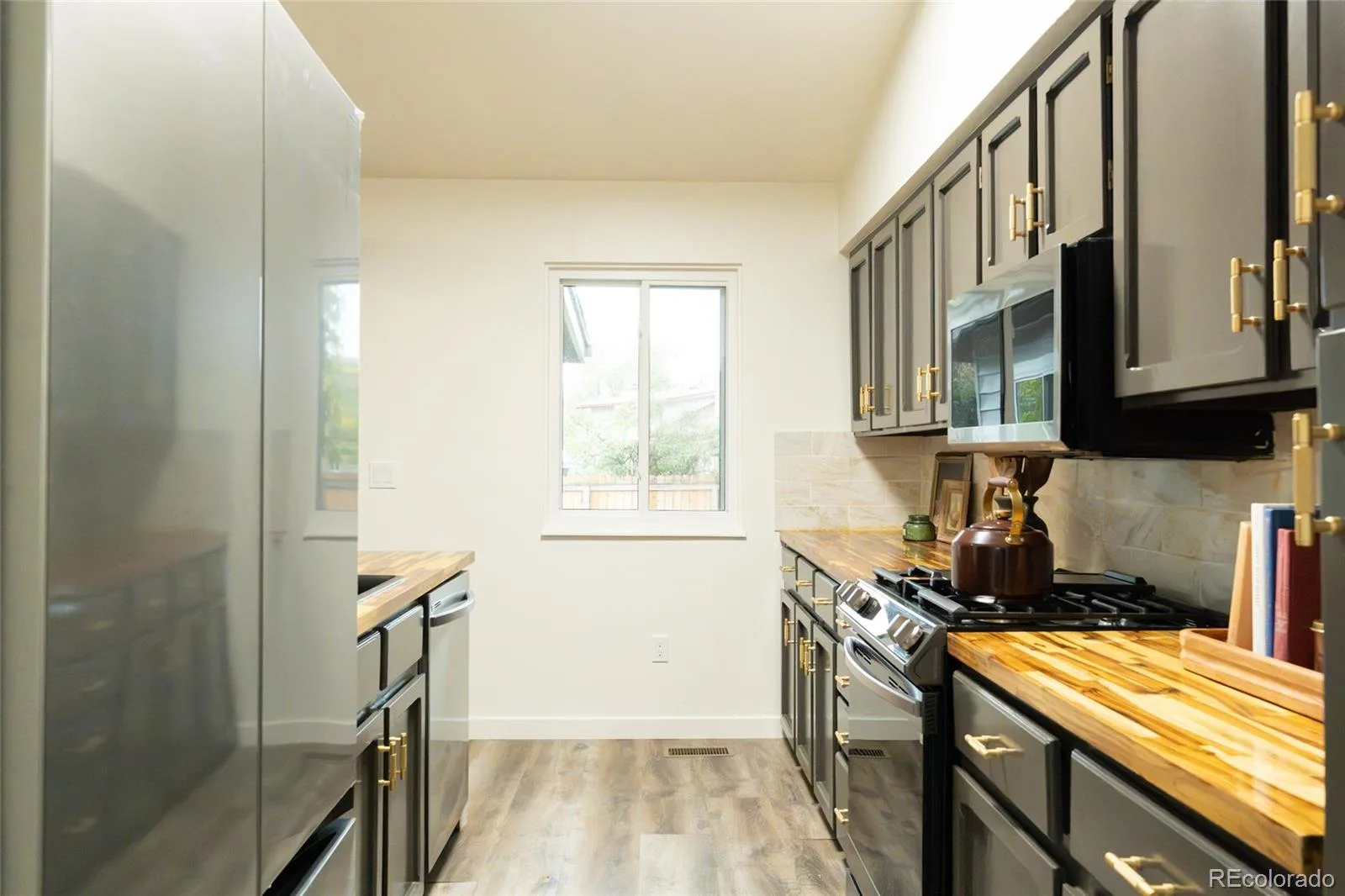 12094 E Louisiana Avenue Aurora CO 80012 | MLS #REC3691923 10172026042321 1600 5