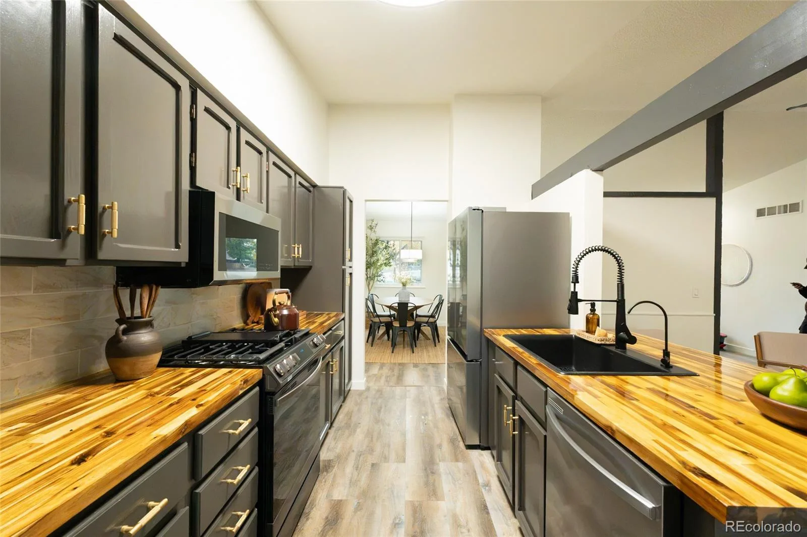 12094 E Louisiana Avenue Aurora CO 80012 | MLS #REC3691923 10172026042321 1600 9