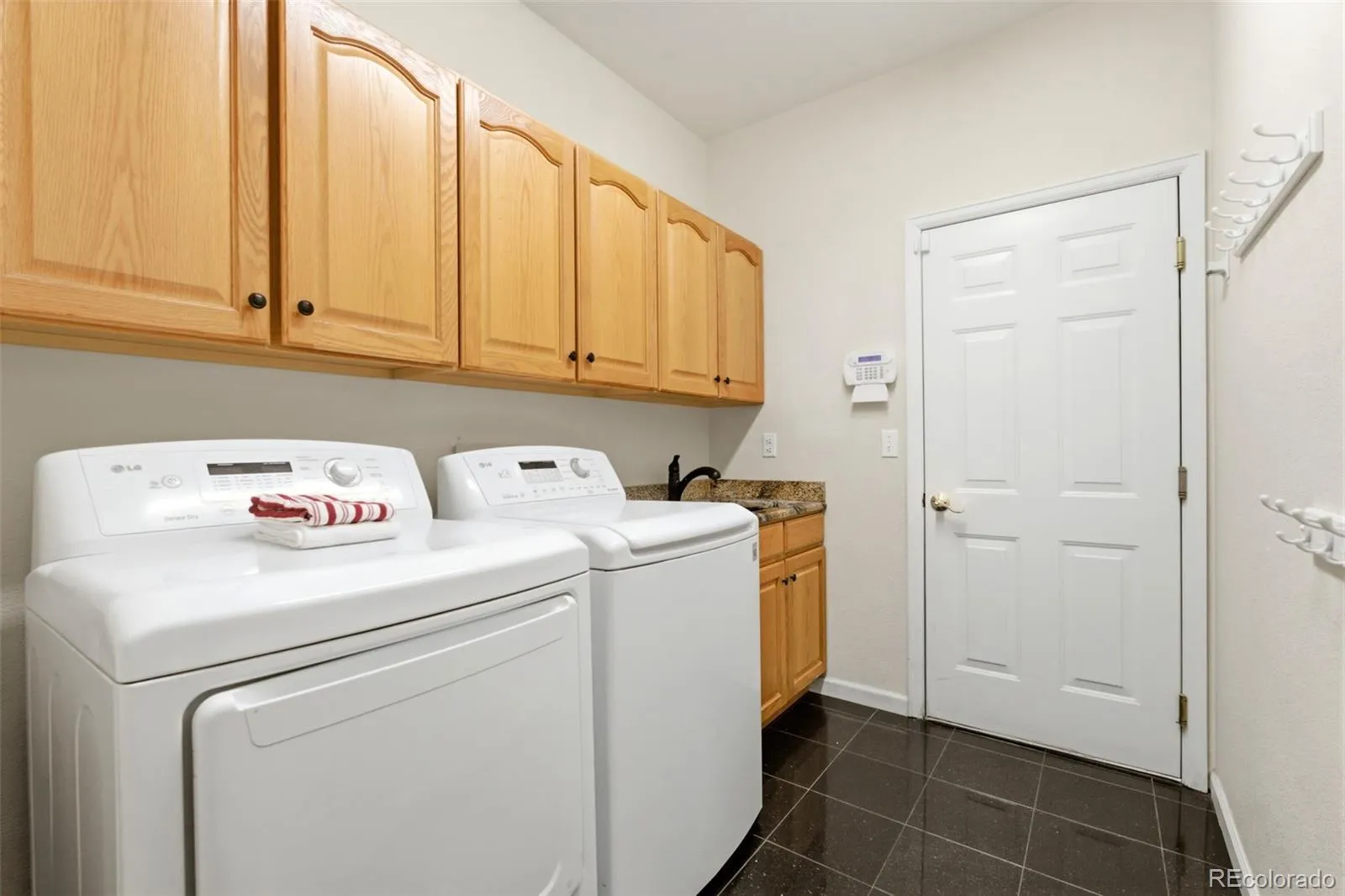 20705 E Fair Place Centennial CO 80016 MLS #REC3692052 05022026055922 1600 22