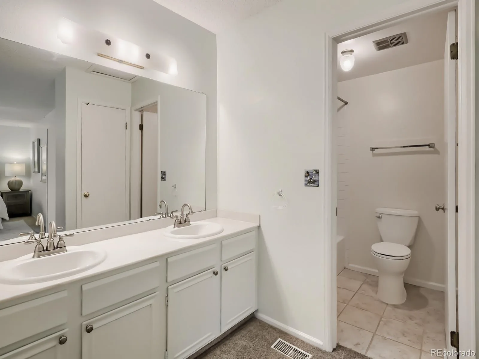 6869 W 10th Avenue #39 Lakewood CO 80214 | MLS #REC3694278 08232026013318 1600 15