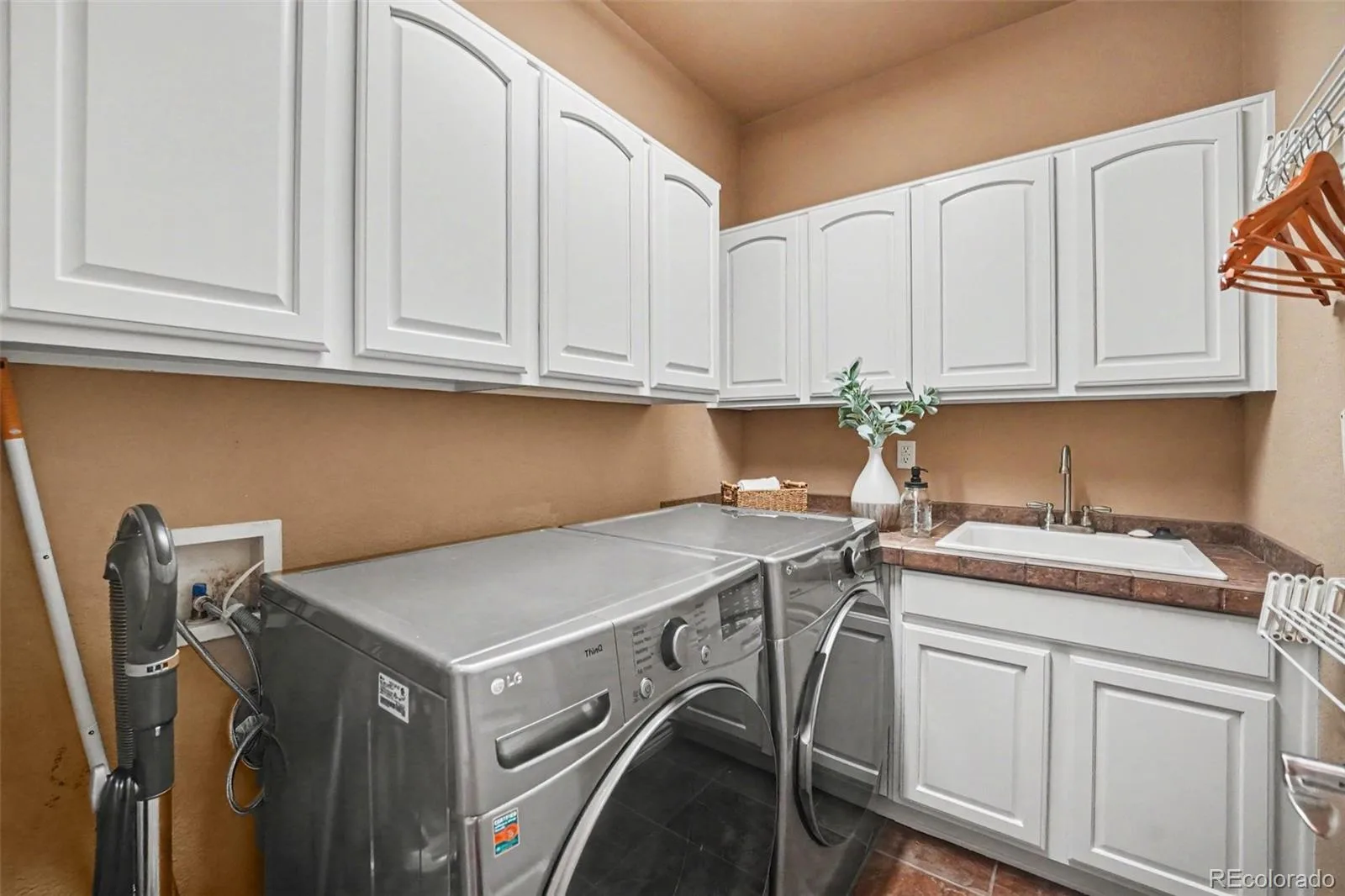2783 Southshire Road Highlands Ranch CO 80126 MLS #REC3694813 07112026220642 1600 16