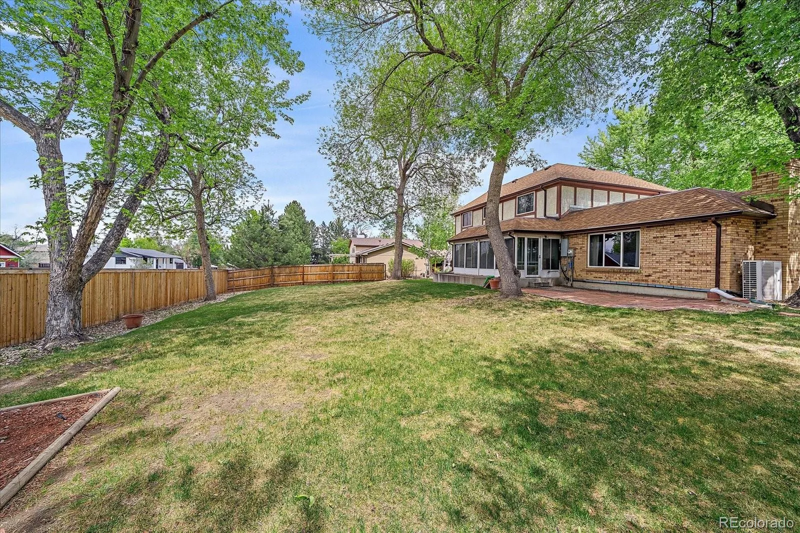 3121 Oak Street Lakewood CO 80215 MLS #REC3696368 04302026130545 1600 31