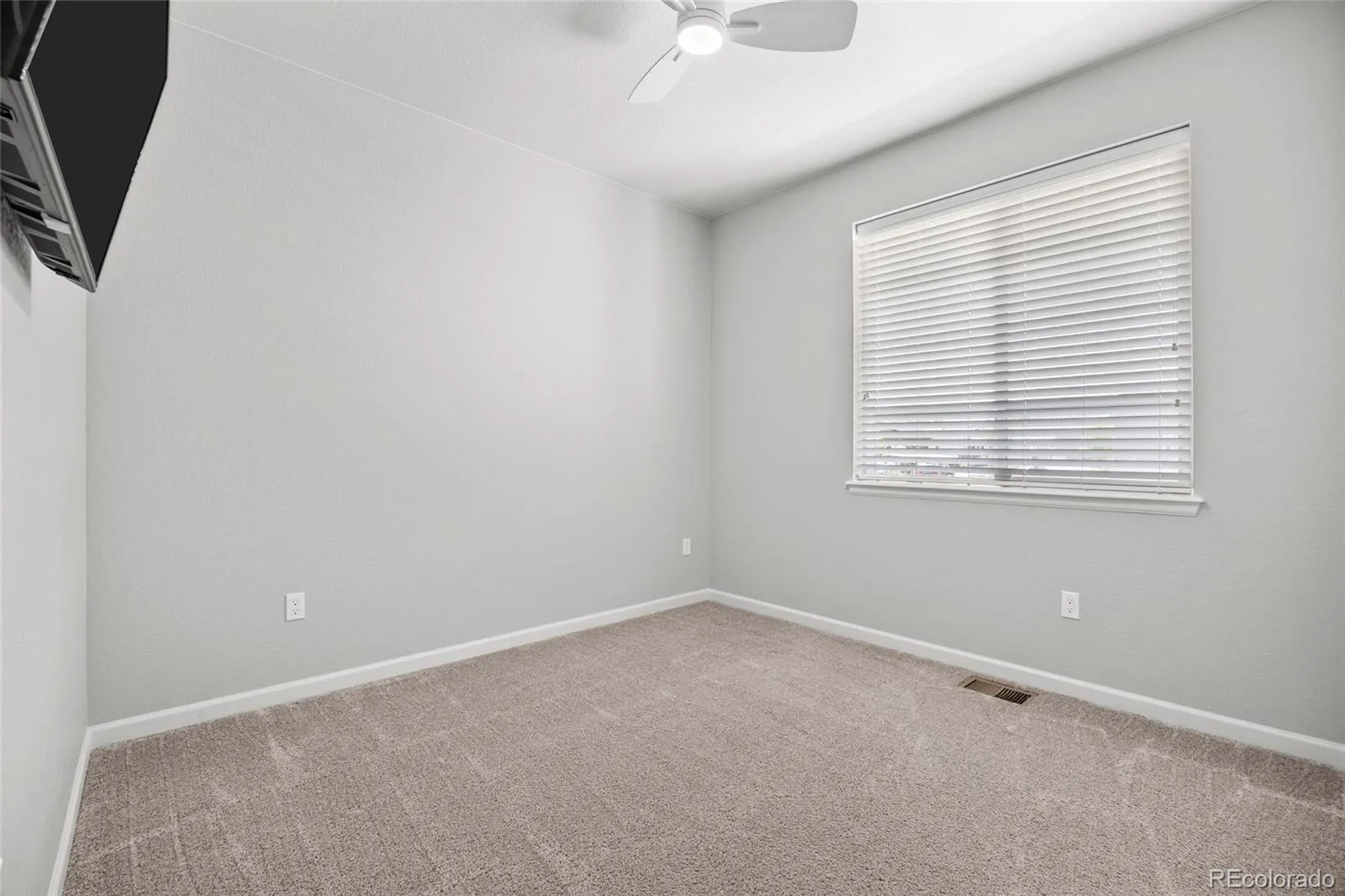 6575 Coldwater Drive Parker CO 80134 MLS #REC3696714 05262026213039 1600 21