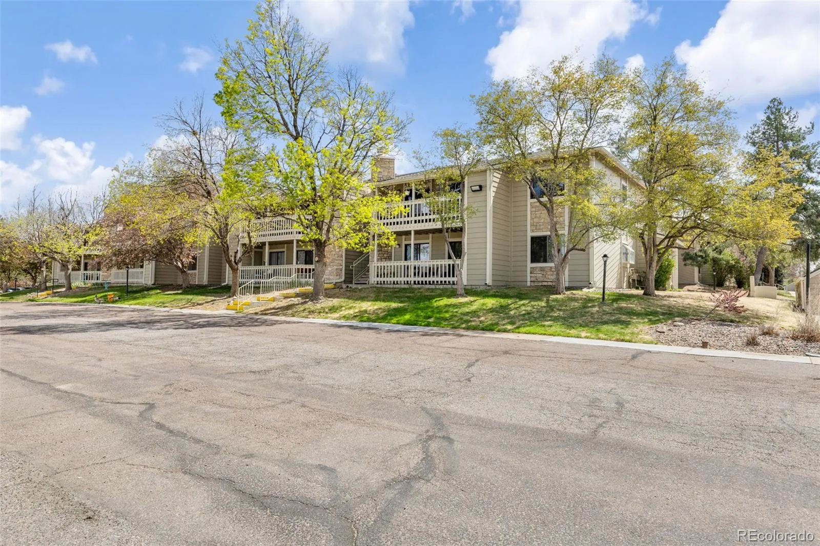 8225 Fairmount Drive #201 #8 Denver CO 80247 MLS #REC3698190 04162026160913 1600 1
