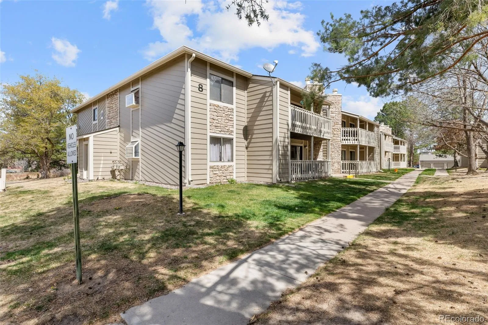 8225 Fairmount Drive #201 #8 Denver CO 80247 MLS #REC3698190 04162026160913 1600 4