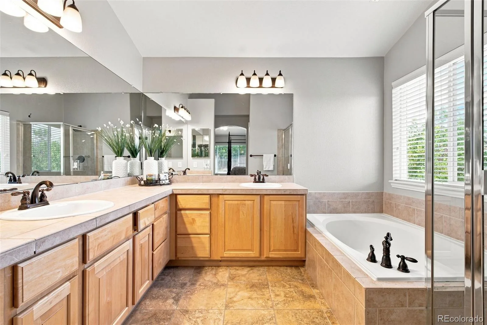 9660 S Everett Way Littleton CO 80127 | MLS #REC3698650 08072026161837 1600 28