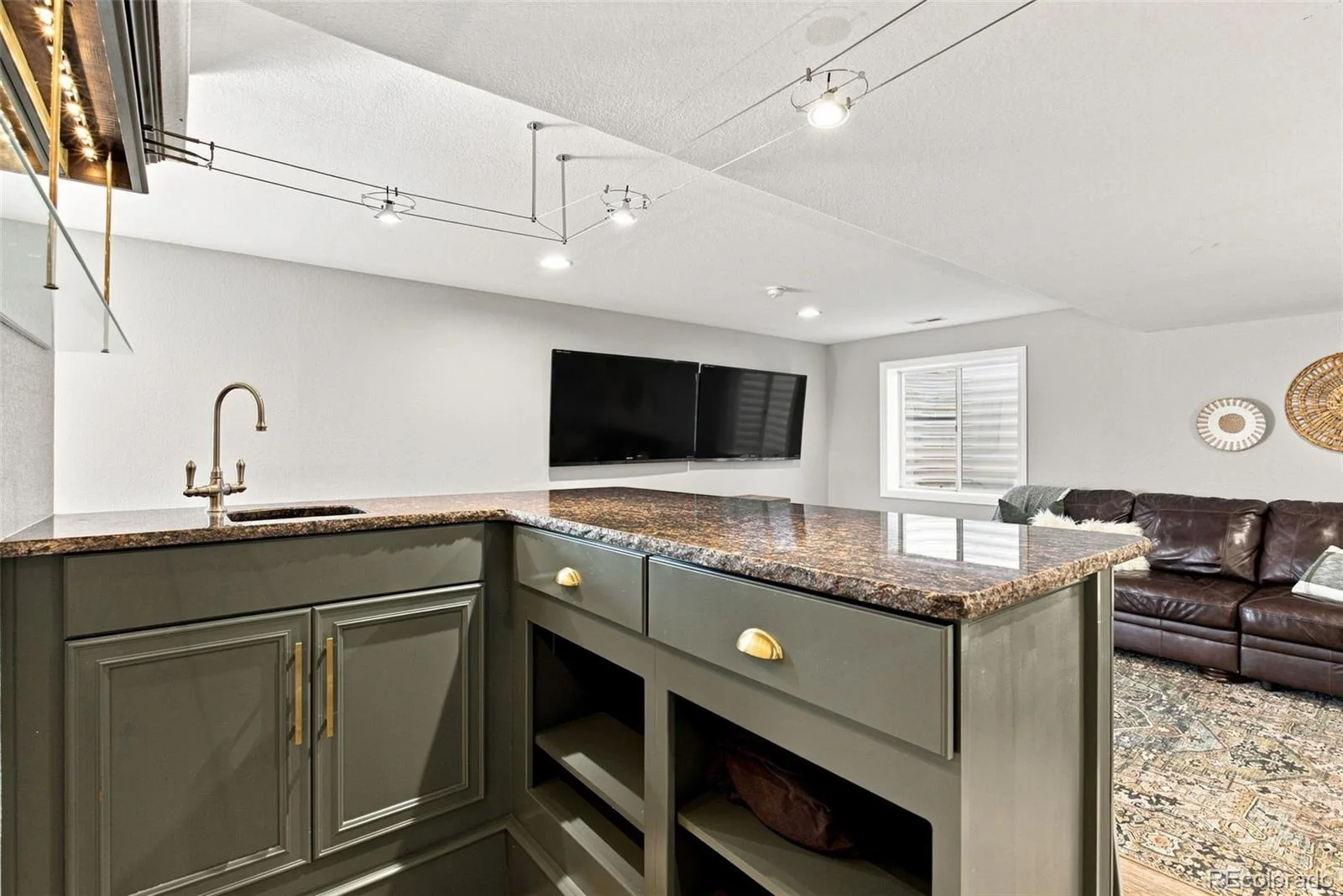 9660 S Everett Way Littleton CO 80127 | MLS #REC3698650 08072026161837 1600 38