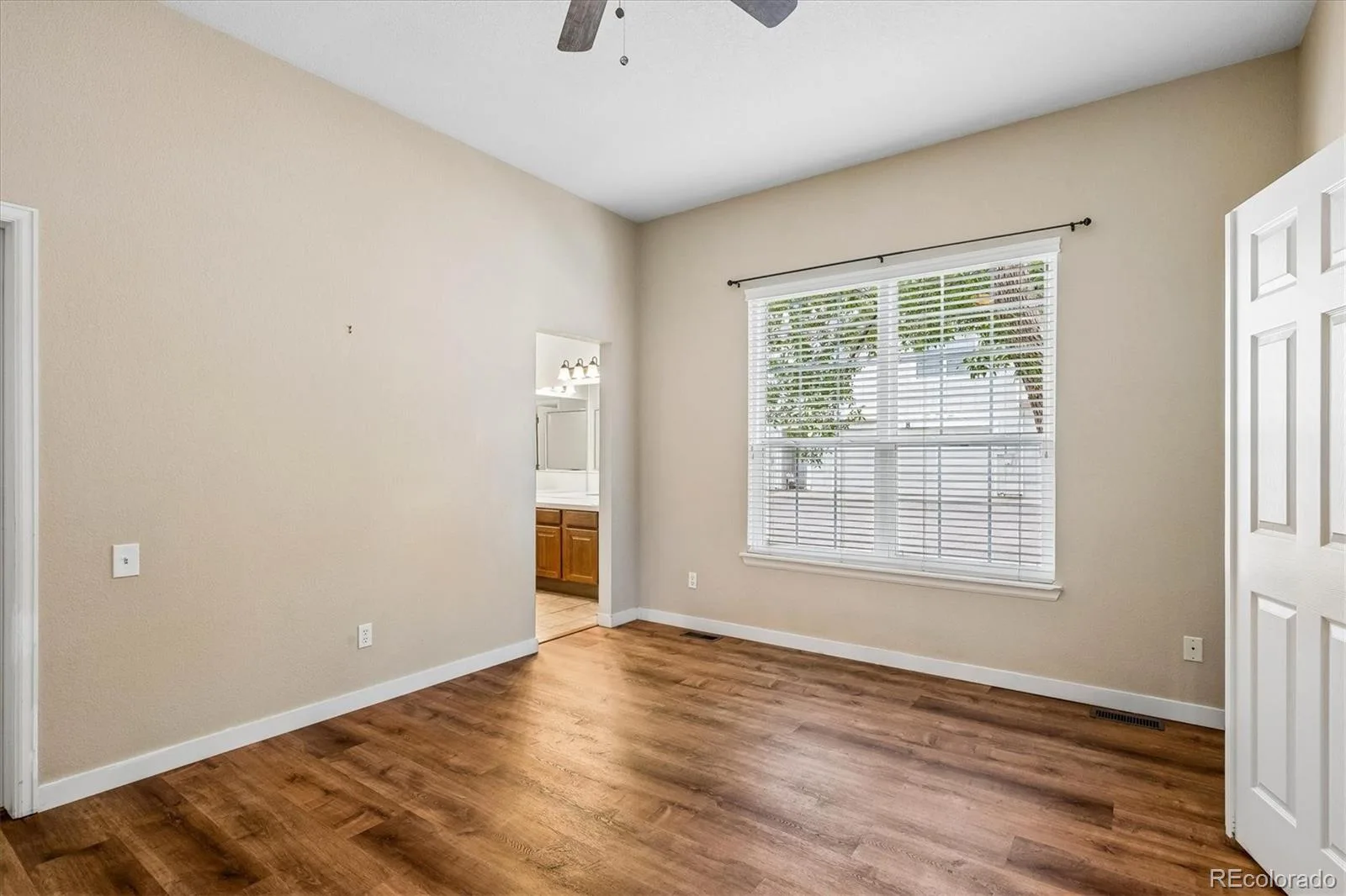 2976 W Long Drive #A Littleton CO 80120 | MLS #REC3699719 08272026002422 1600 10