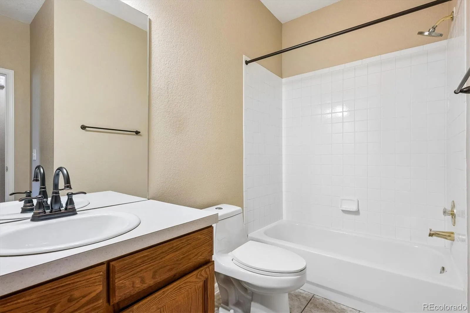 2976 W Long Drive #A Littleton CO 80120 | MLS #REC3699719 08272026002422 1600 15