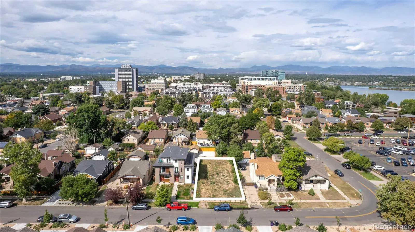 12032025212455 1600 12