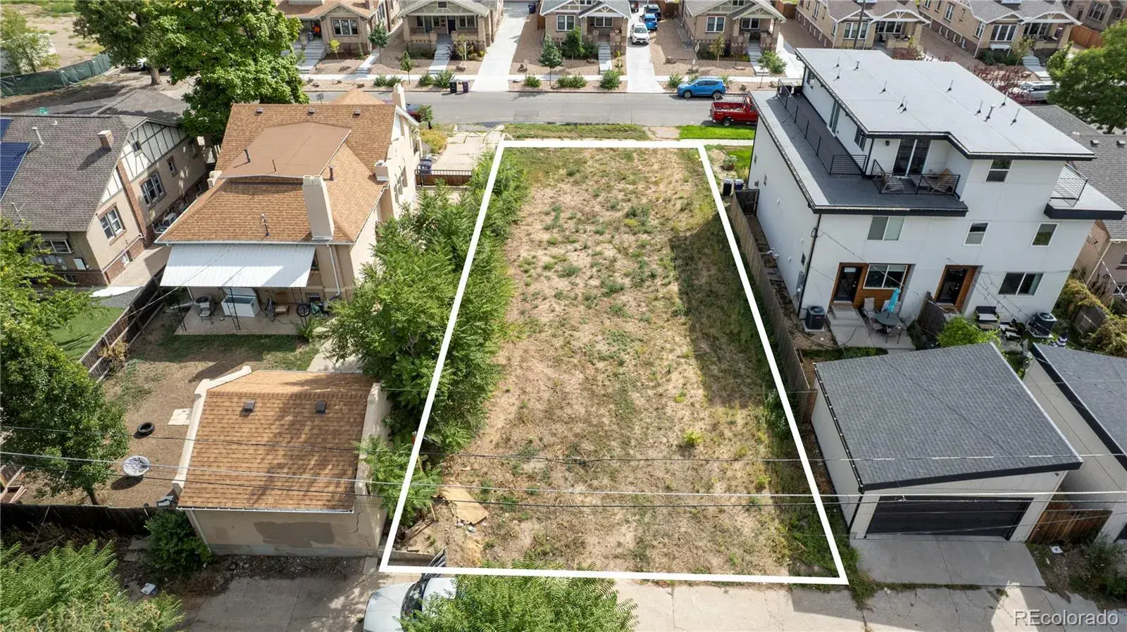 12032025212455 1600 13