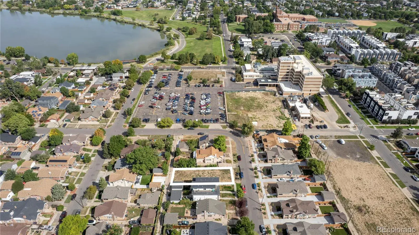 12032025212455 1600 2