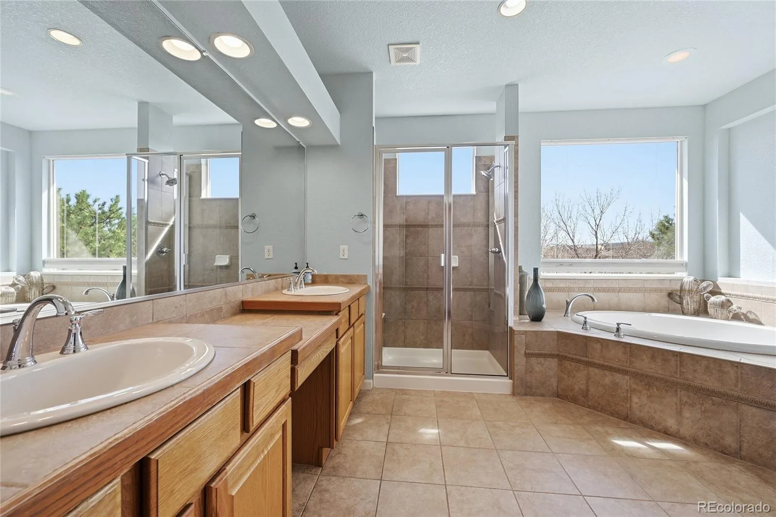 13344 W 86th Drive Arvada CO 80005 MLS #REC3700577 06092026011824 1600 29
