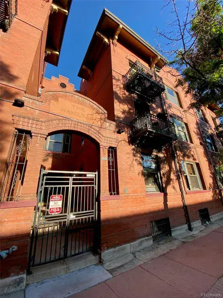1475 N Humboldt Street #1 Denver CO 80218 MLS #REC3700854 10302025042059 800 16