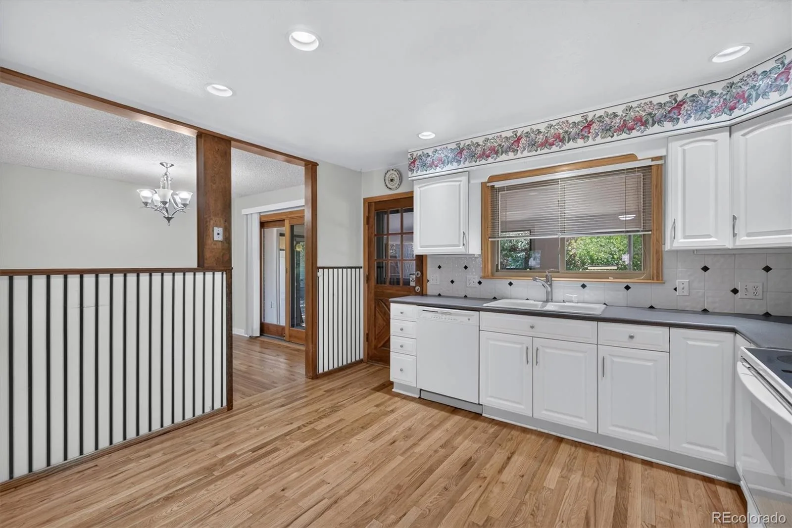 10451 Livingston Denver CO 80233 | MLS #REC3702724 07222026182947 1600 19