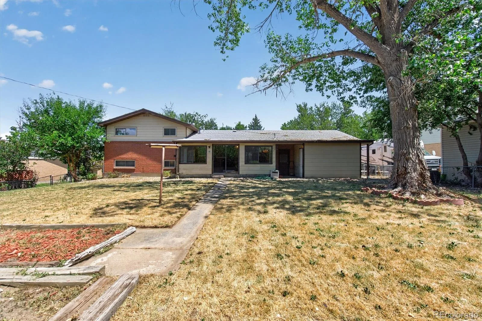 10451 Livingston Denver CO 80233 | MLS #REC3702724 07222026182947 1600 39