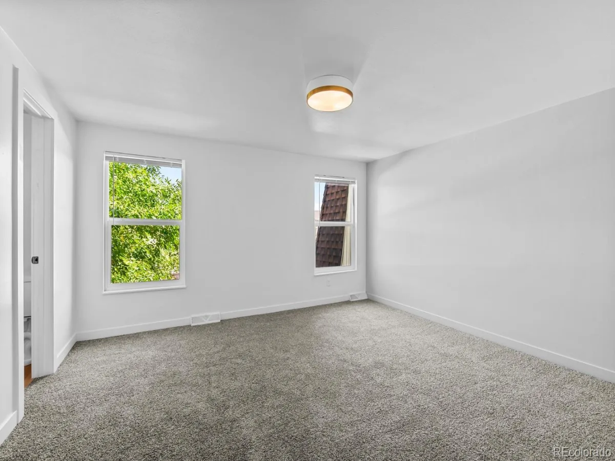 1200 S Monaco Street Parkway #27 Denver CO 80224 | MLS #REC3702778 09202026035306 1200 9
