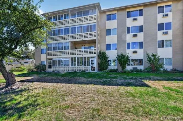 9155 E Center Avenue #10D #56 Denver CO 80247 | MLS #REC3703267 08262026011431 640 18