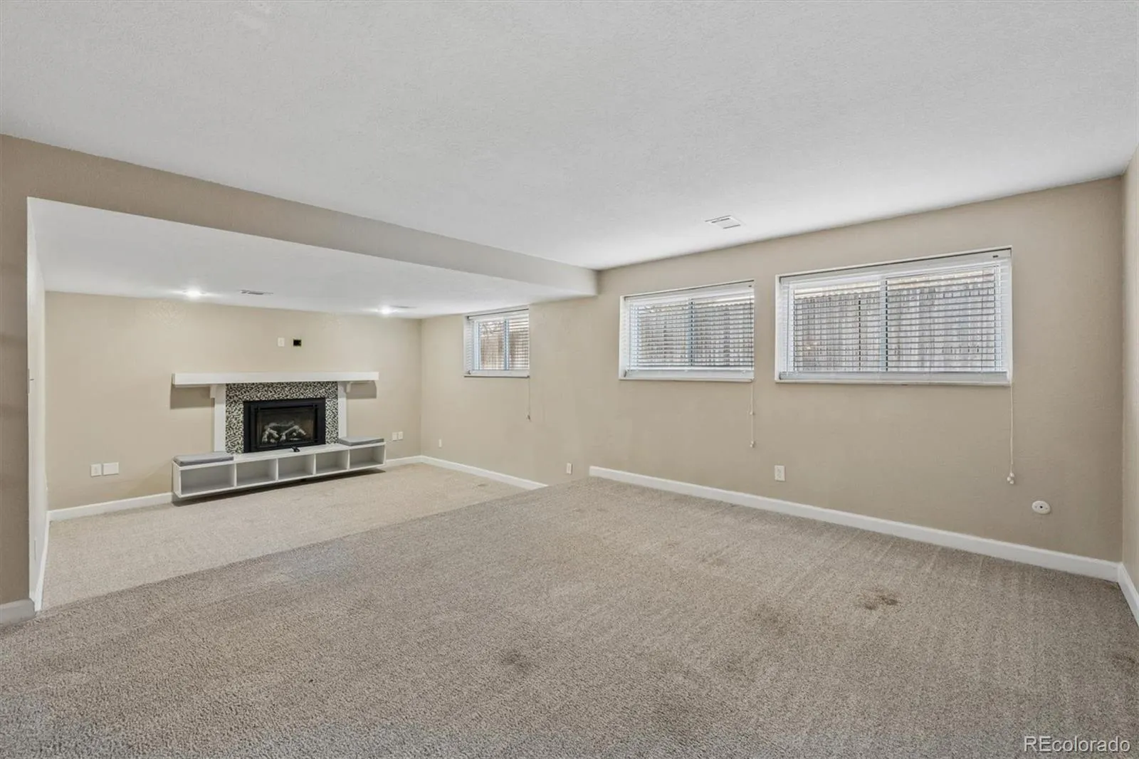 12869 W 68th Avenue Arvada CO 80004 MLS #REC3703272 05132026224106 1600 18