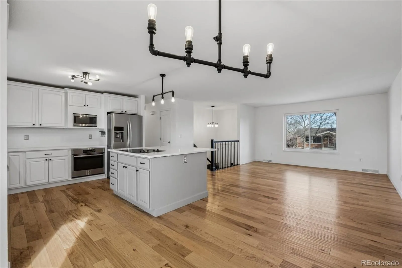 12869 W 68th Avenue Arvada CO 80004 MLS #REC3703272 05132026224106 1600 6