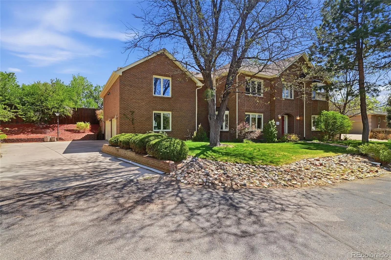 7680 E Arizona Drive Denver CO 80231 MLS #REC3703502 04272026204002 1600 2