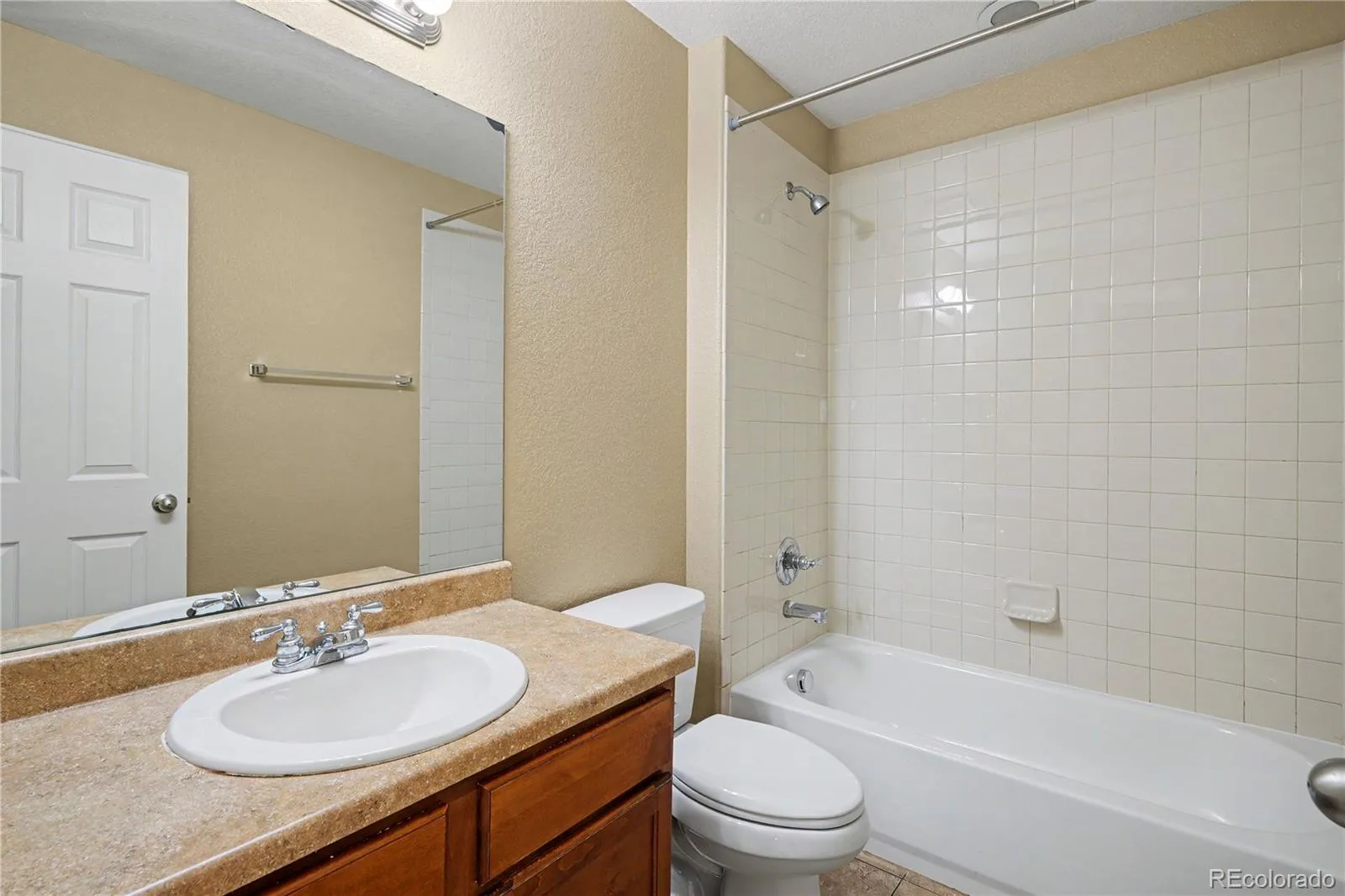 23469 E Ottawa Place Aurora CO 80016 | MLS #REC3705210 08312026022341 1600 21