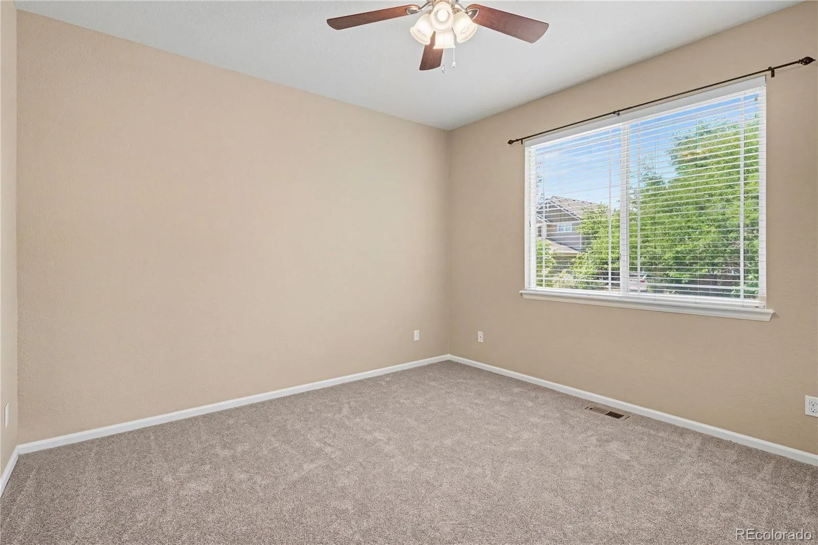 23469 E Ottawa Place Aurora CO 80016 | MLS #REC3705210 08312026022341 1600 28