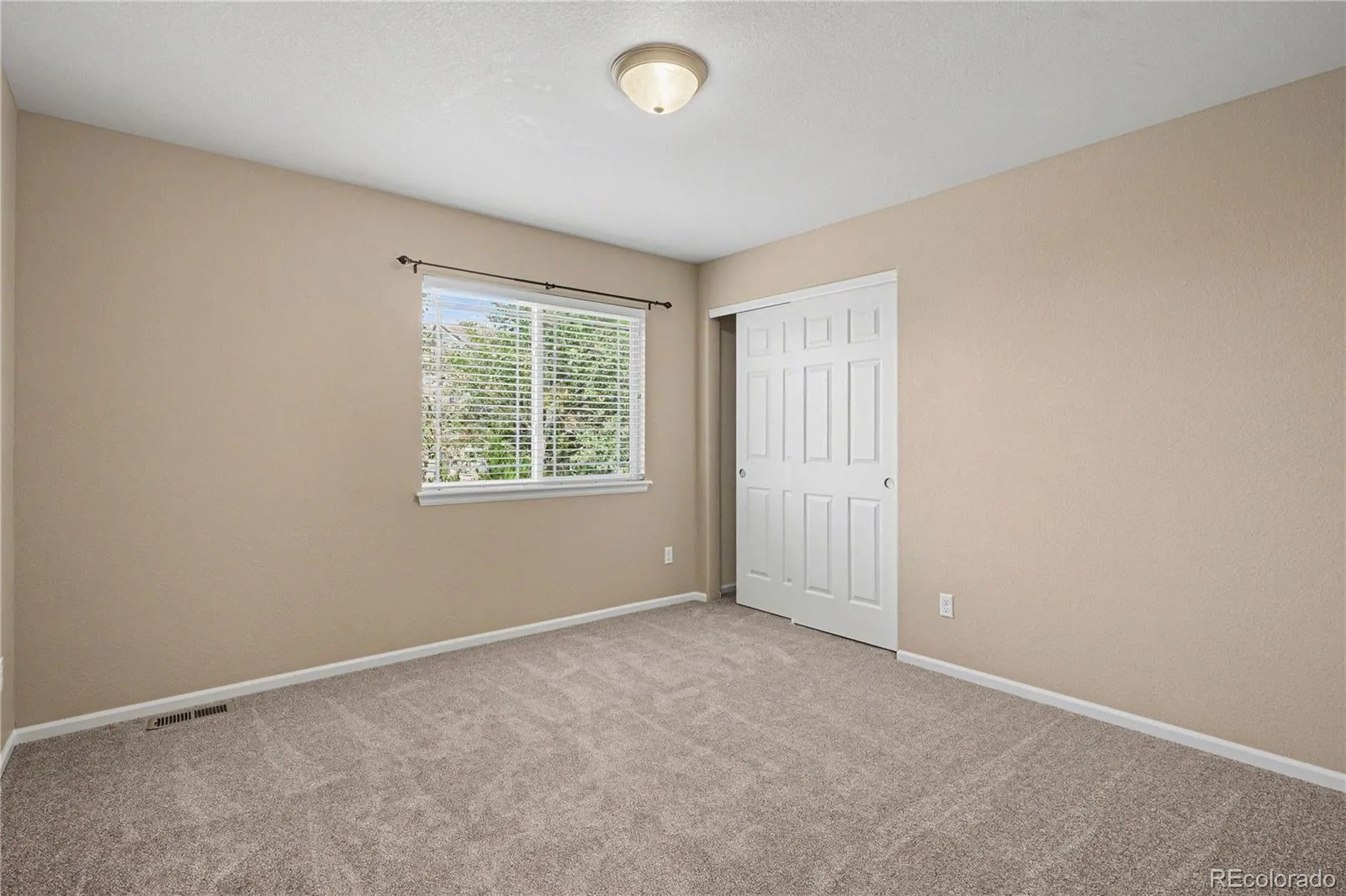 23469 E Ottawa Place Aurora CO 80016 | MLS #REC3705210 08312026022341 1600 29