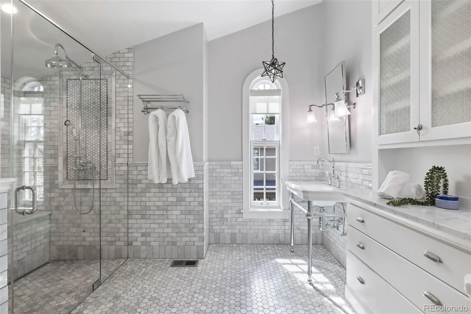 03252026183332 1600 24