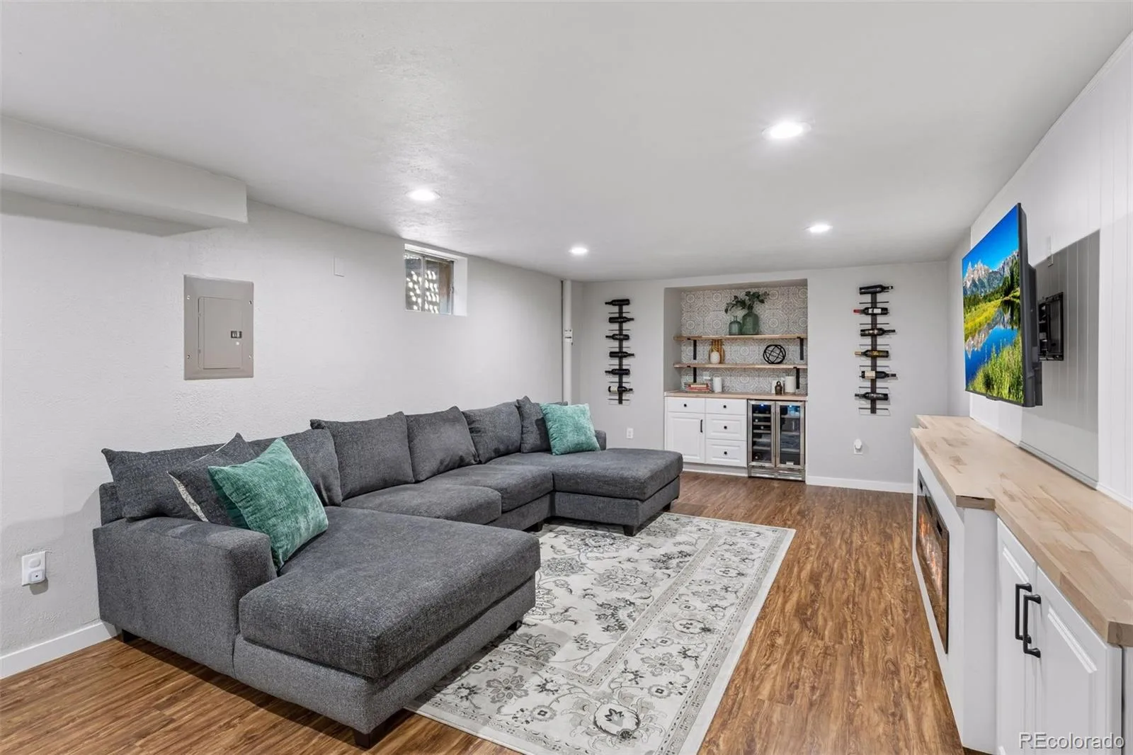 8308 W 72nd Avenue Arvada CO 80005 MLS #REC3705915 07152026161650 1600 22