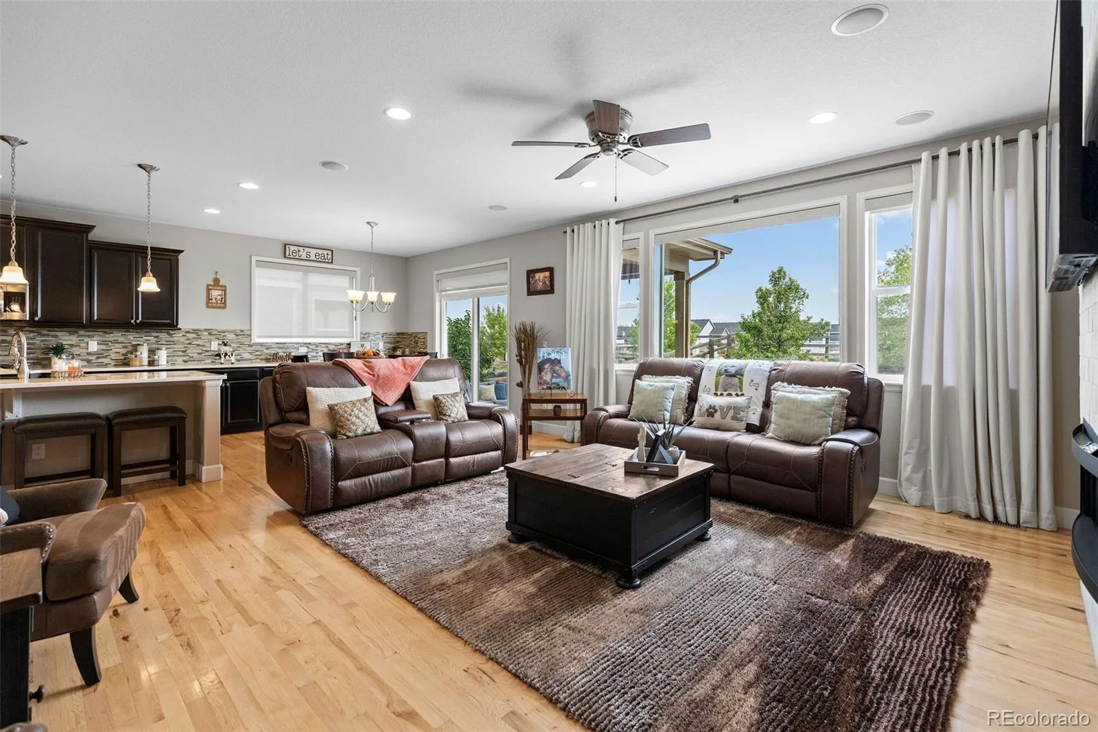 15924 E 117th Avenue Commerce City CO 80022 MLS #REC3705982 06292026154756 1600 13