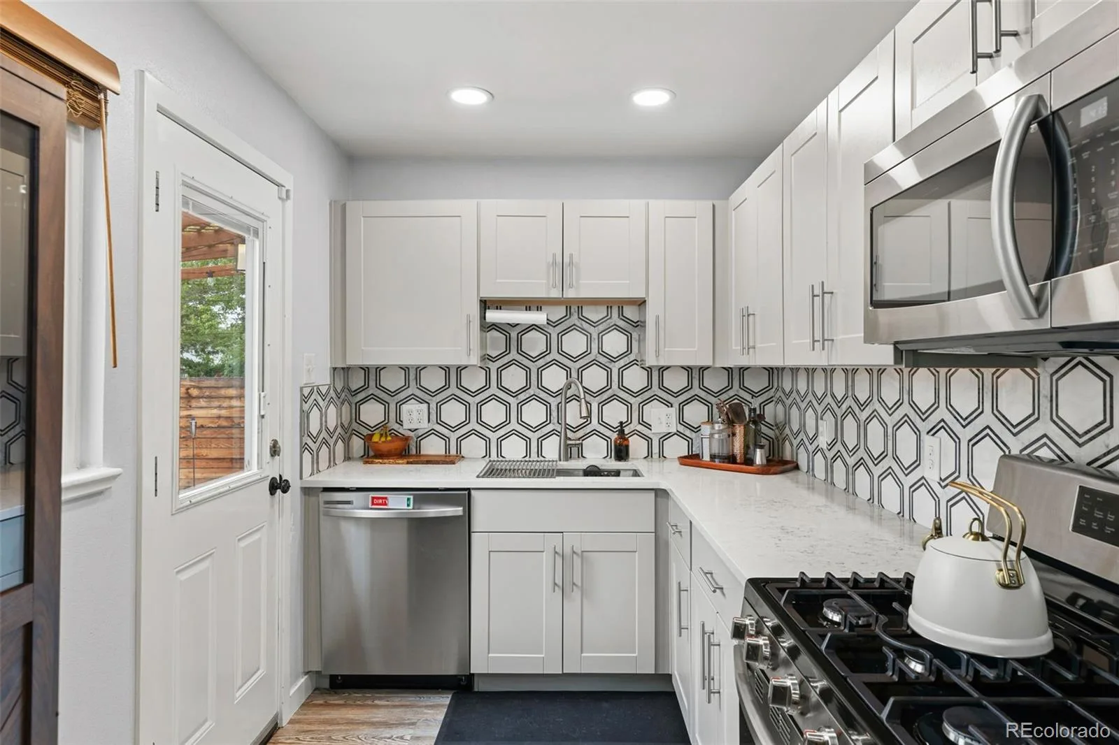 1165 Rosemary Street Denver CO 80220 | MLS #REC3706075 09262026010023 1600 12