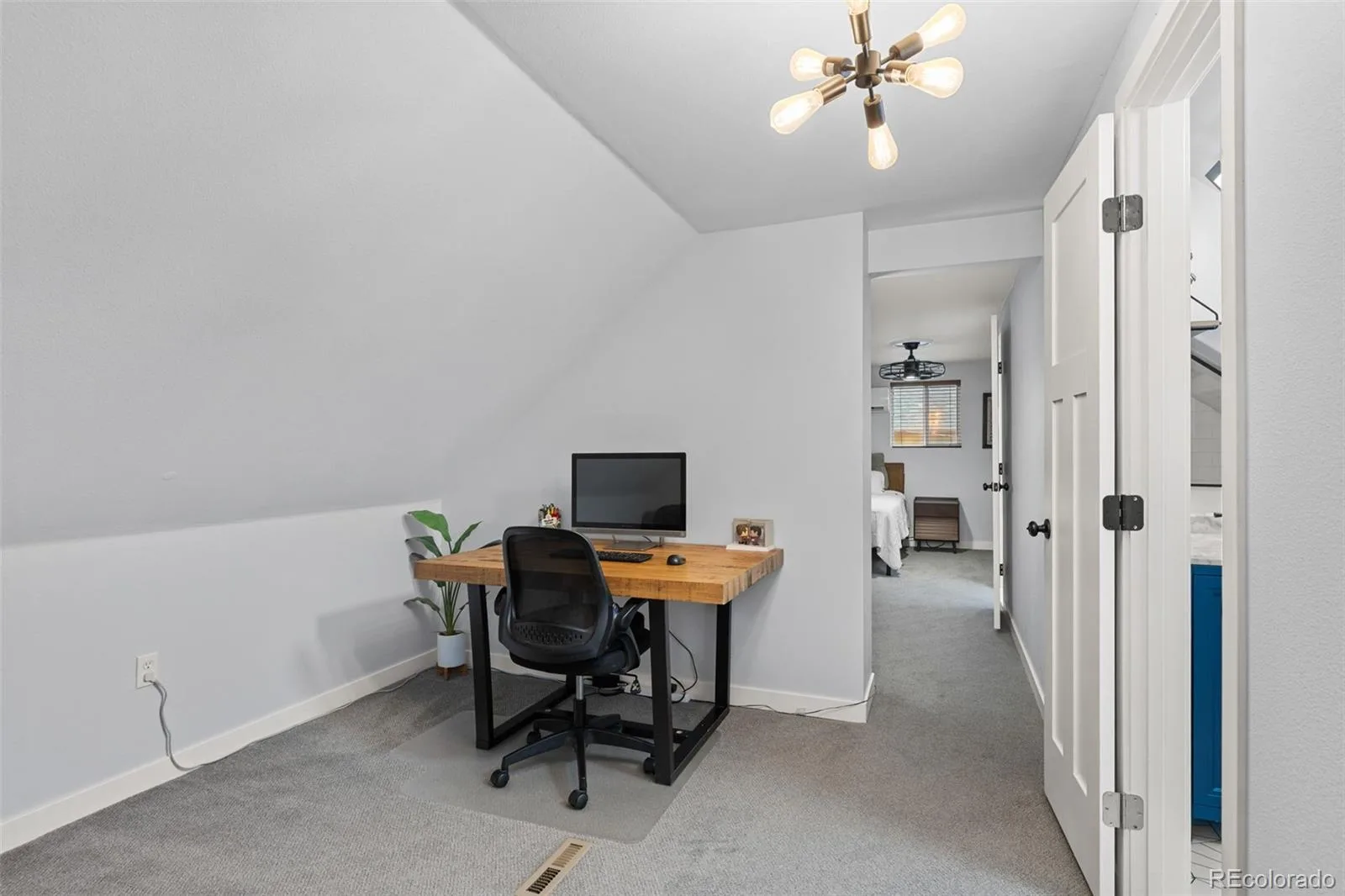 1165 Rosemary Street Denver CO 80220 | MLS #REC3706075 09262026010023 1600 21