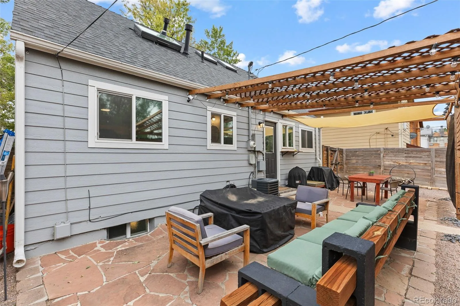 1165 Rosemary Street Denver CO 80220 | MLS #REC3706075 09262026010023 1600 34