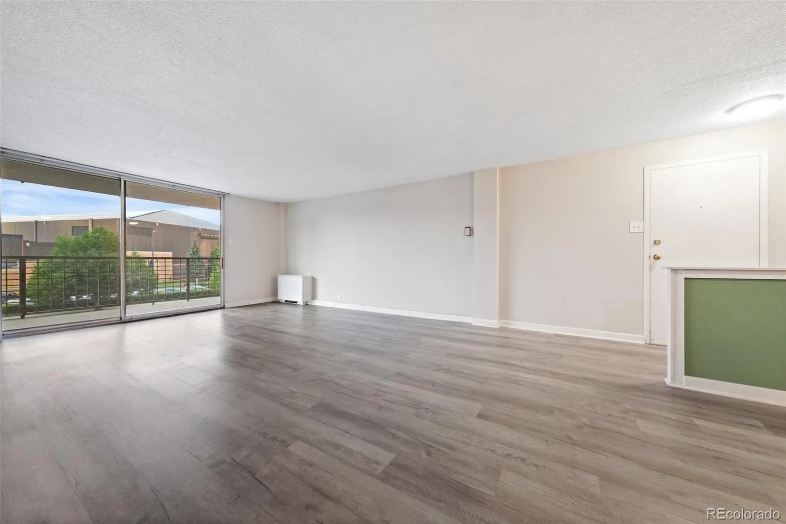 2225 Buchtel Boulevard #312 Denver CO 80210 MLS #REC3706956 05192026202329 1600 15