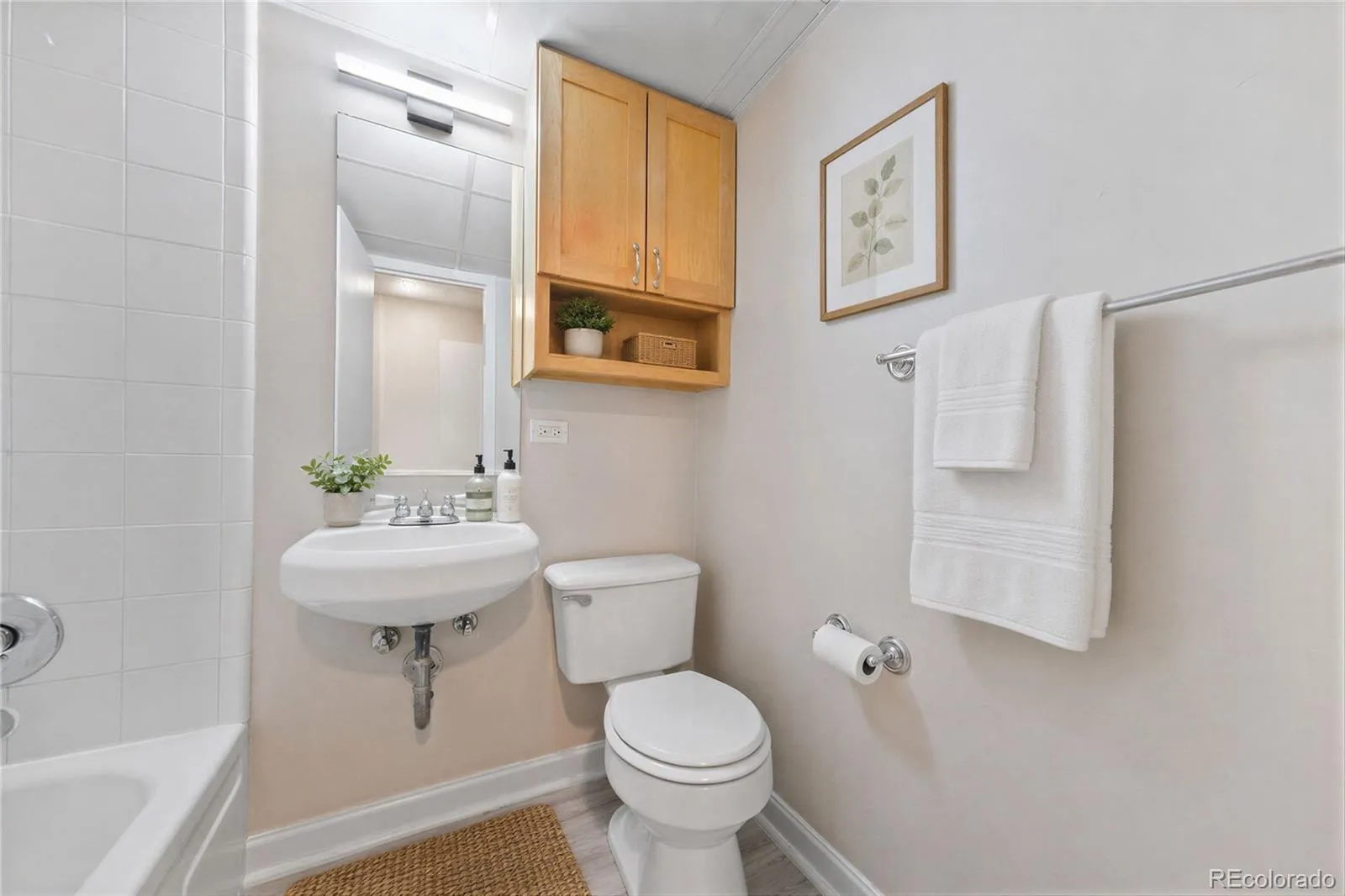 2225 Buchtel Boulevard #312 Denver CO 80210 MLS #REC3706956 05192026202329 1600 27